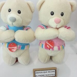 Peluche Rezador - Mediano